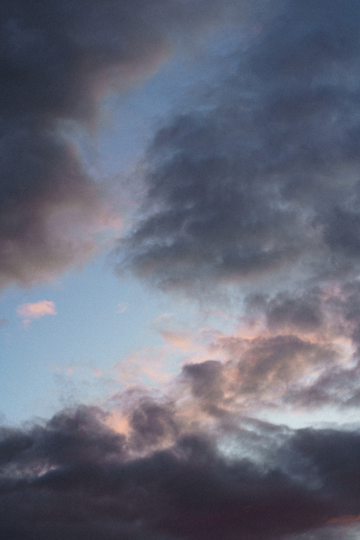 Lukas-Liniany-Himmel-Berlin-03